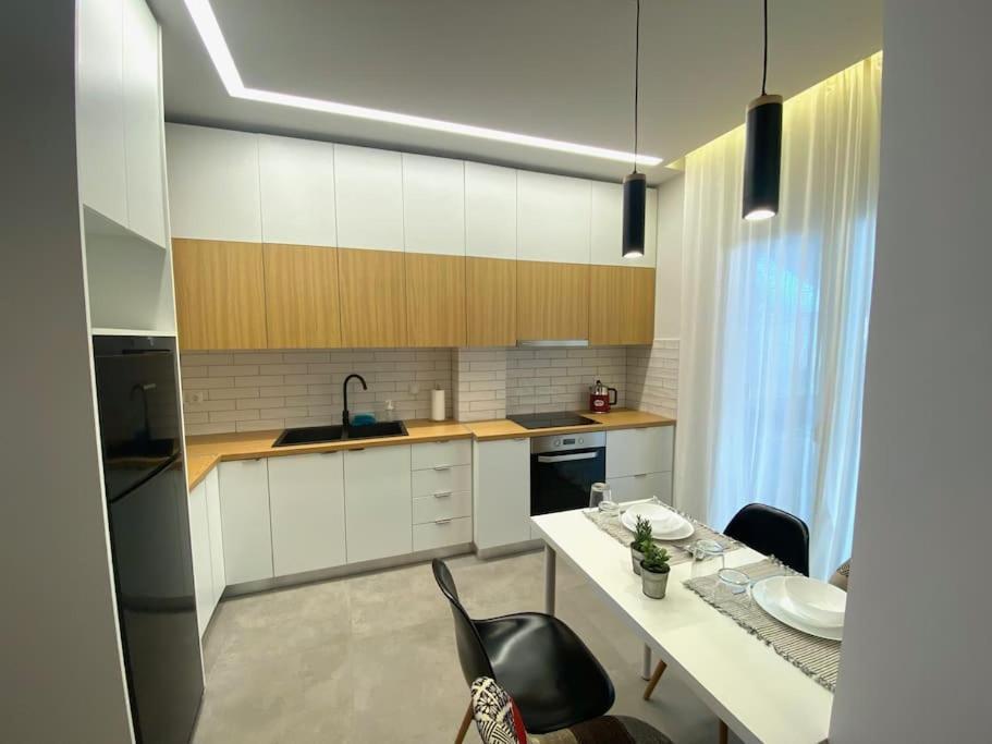 Piraeus Apartment For Rent Εξωτερικό φωτογραφία