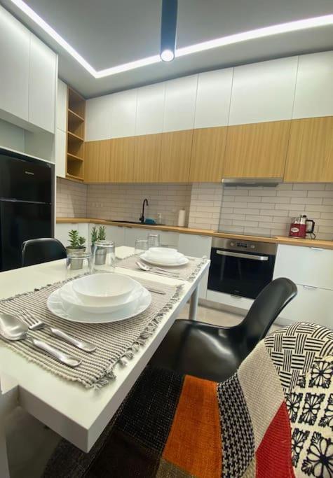 Piraeus Apartment For Rent Εξωτερικό φωτογραφία