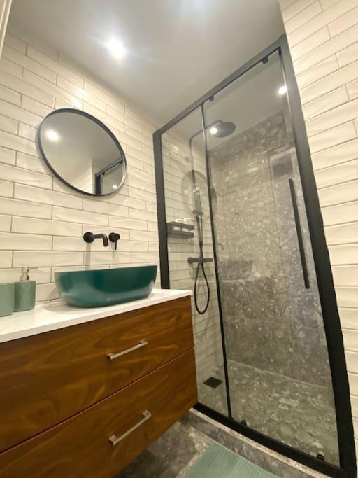 Piraeus Apartment For Rent Εξωτερικό φωτογραφία